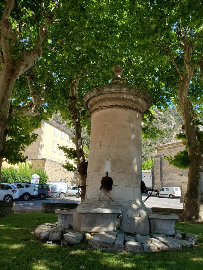 L’oliveraie Robion en Luberon Esterno foto